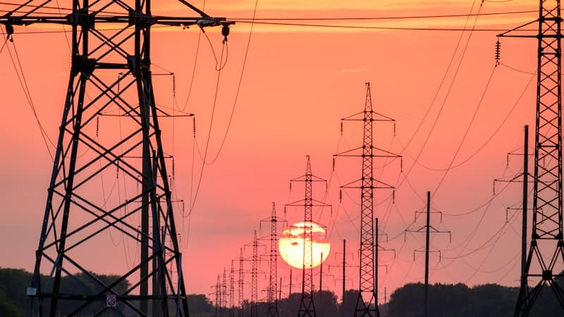 Heat Pump Electricity Bills: How to Estimate & Reduce Costs